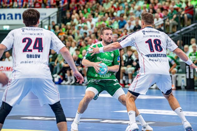 OPEL Handball Bundesliga: HSG Wetzlar vs. SG BBM Bietigheim, August 30, 2026; Dominik Mappes (HSG Wetzlar), 7; Maxim Orlov (SG BBM Bietigheim), 24; Fabian Wiederstein, SG BBM Bietigheim, 18 OPEL Handball Bundesliga: HSG Wetzlar vs. SG BBM Bietigheim, Wetzlar, August 30, 2026 Copyright: xBEAUTIFULxSPORTS Roeczeyx