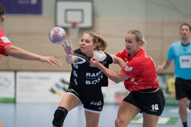 Johanna Farkas Tussies, 19, Lea Gruber Halle, 19, SV Union Halle Neustadt vs. TuS Metzingen, Women s Handball Bundesliga, 2026–27 season, August 30, 2026, Halle SWH Arena, Saxony-Anhalt, Germany