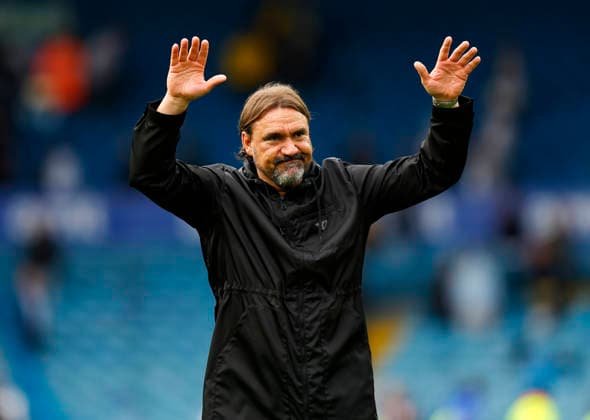 Leeds, England, 30th August 2026. Daniel Farke manager of Leeds United waves to the fans during the Leeds United vs Brentford Premier League match at Elland Road, Leeds. Picture credit should read: James Baylis Sportimage EDITORIAL USE ONLY. No use with unauthorised audio, video, data, fixture lists, club league logos or live services. Online in-match use limited to 120 images, no video emulation. No use in betting, games or single club league player publications. SPI_043_JB_Leeds_Brentford SPI-4950-0042