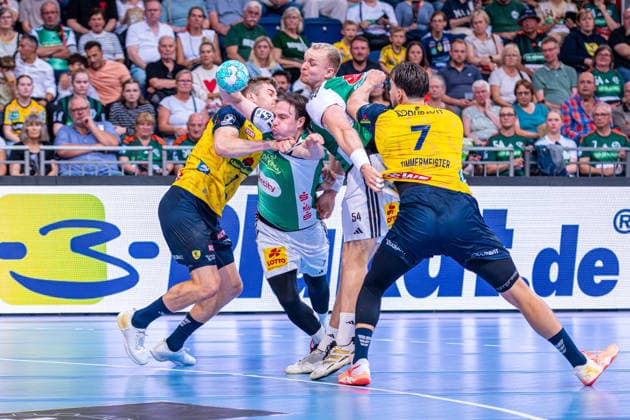 Tim Nothdurft, Rhein Neckar Löwen, No. 8; Leif Tissier, TSV Hannover Burgdorf, No. 7; Justus Fischer, TSV Hannover Burgdorf, No. 54; Robert Timmermeister, Rhein Neckar Löwen, No. 7 (from left), TSV Hannover Burgdorf (green) vs. Rhein Neckar Löwen (yellow) on Matchday 1 of the 2026–2027 season in the Opel Handball Bundesliga, August 30, 2026, ZAG Arena Hannover, GER, Copyright: xJanxGuentherx xTSVxHannover-Burgdorfx