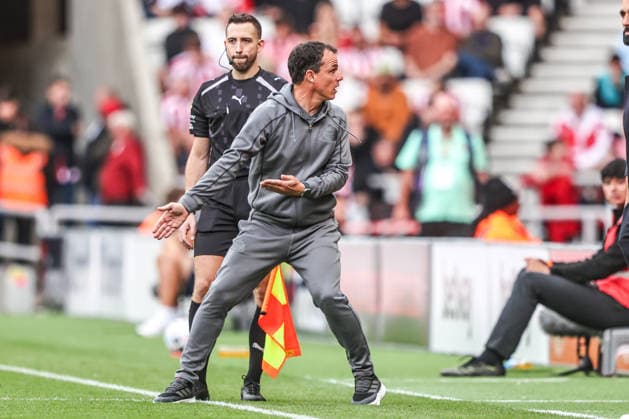 Premier League: Sunderland v Fulham Regis Le Bris manager of Sunderland reacts during the Premier League match Sunderland vs Fulham at Stadium Of Light, Sunderland, United Kingdom on 30 August 2026 (Photo by Alfie Cosgrove News Images) Sunderland Stadium Of Light Tyne and Wear United Kingdom Copyright: xAlfiexCosgrove NewsxImagesx