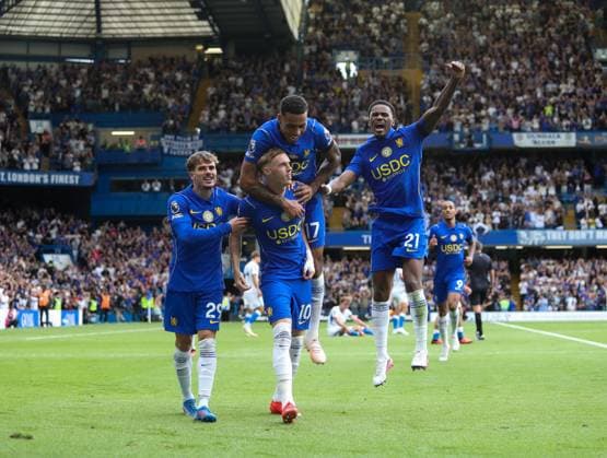 Cole Palmer of Chelsea celebrates scoring his team s fourth goal with teammates Chelsea v Brighton and Hove Albion, Premier League, Football, Stamford Bridge, London, UK, 30 08 2026, England - 30 Aug 2026London Stamford Bridge England United Kingdom EDITORIAL USE ONLY No use with unauthorised audio, video, data, fixture lists, club league logos or live services. Online in-match use limited to 120 images, no video emulation. No use in betting, games or single club league player publications.  Copyright: xHanc WiredxPhotos Shutterstockx 17125813bk