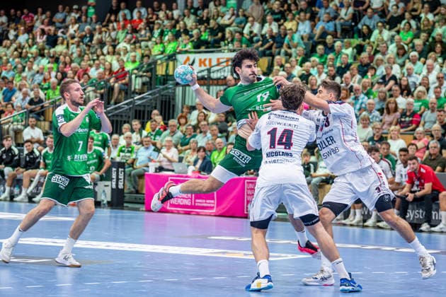 OPEL Handball Bundesliga: HSG Wetzlar vs. SG BBM Bietigheim, August 30, 2026; Doruk Pehlivan (HSG Wetzlar), 19, Dominik Mappes, HSG Wetzlar, 7, Fynn Nicolaus, SG BBM Bietigheim, 14, Nikola Vlahovic, SG BBM Bietigheim, 3 OPEL Handball Bundesliga HSG Wetzlar vs. SG BBM Bietigheim, Wetzlar, August 30, 2026 Copyright: xBEAUTIFULxSPORTS Roeczeyx