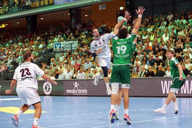 August 30, 2026, xovx, Opel Handball Bundesliga, HSG Wetzlar vs. SG BBM Bietigheim: Marcus Norrbrink (SG BBM Bietigheim), Dominik Claus (SG BBM Bietigheim), Doruk Pehlivan (HSG Wetzlar), Niklas Theiß (HSG Wetzlar), Wetzlar Buderus Arena, Hesse, Germany, DE