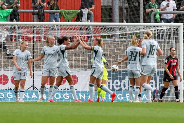 30.08.2026, GER, Fussball, Frauen, Google-Pixel Frauen- Bundesliga , Saison 2026 2027, Bayer 04 Leverkusen - VfL Wolfsburg Cora Zicai (WOB) Torjubel, jubelt nach ihrem Treffer zum 1:2 Leverkusen Ulrich-Haberland-Stadion Nordrhein-Westfalen Deutschland *** August 30, 2026, GER, Soccer, Women s, Google Pixel Women s Bundesliga, 2026–2027 season, Bayer 04 Leverkusen vs. VfL Wolfsburg, Cora Zicai (WOB) celebrates her goal, making the score 1–2, at Ulrich Haberland Stadium, North Rhine-Westphalia, Germany Copyright: xAdrianxSchlüterx