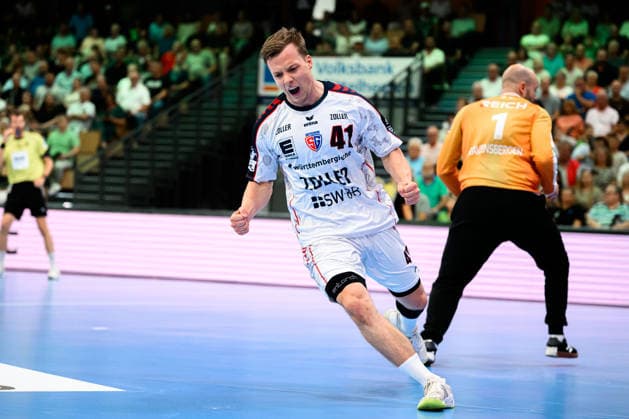 Wetzlar HBL 26 27 HSG Wetzlar SG BBM Bietigheim Till Hermann Bietigheim Celebration Joy Emotion Goal Celebration Goal Scorers Goal Scorer Wetzlar Buderus Arena Germany
