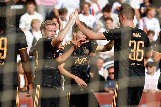 VELSEN-ZUID , 30-08-2026 , BUKO Stadion , season 2026 2027 , Dutch Eredivisie football , match between Telstar and Ajax , Picture shows Ajax celebrating the 0-1 of Ajax player Davy Klaassen Telstar - Ajax  x206250087x Copyright: