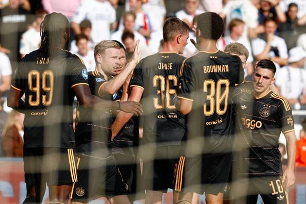 VELSEN-ZUID , 30-08-2026 , BUKO Stadion , season 2026 2027 , Dutch Eredivisie football , match between Telstar and Ajax , Picture shows Ajax celebrating the 0-1 of Ajax player Davy Klaassen Telstar - Ajax  x206250089x Copyright: