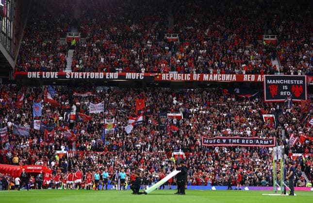 The two teams make their way on to the pitch ahead of the match Manchester United, ManU v Ipswich Town, Premier League Football, Football, Old Trafford, Manchester, UK - 30 Aug 2026Manchester Old Trafford United Kingdom EDITORIAL USE ONLY No use with unauthorised audio, video, data, fixture lists, club league logos or live services. Online in-match use limited to 120 images, no video emulation. No use in betting, games or single club league player publications.  Copyright: xMattxWest Shutterstockx 17119118u