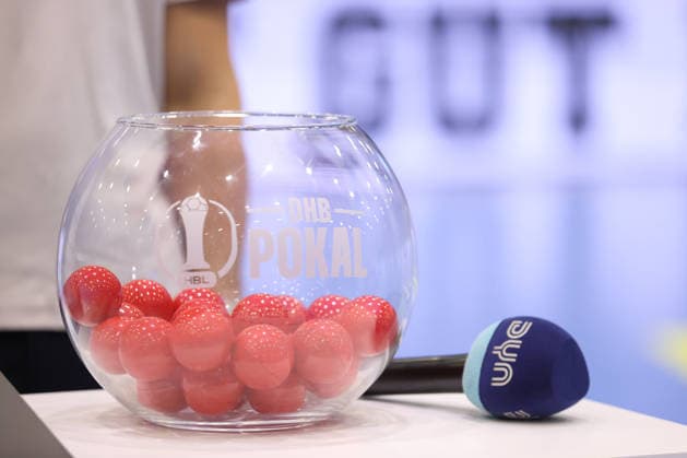 August 30, 2026, xtgx, Opel HBL Handball, VfL Gummersbach vs. SC Magdeburg emspor, from left: Draw for the second round of the DHB Cup in Gummersbach