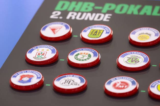 August 30, 2026, xtgx, Opel HBL Handball, VfL Gummersbach vs. SC Magdeburg emspor, from left: Draw for the second round of the DHB Cup in Gummersbach