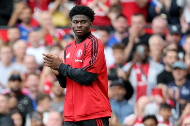 Manchester United, ManU v Ipswich Town - Premier League 2026 27 Carlos Baleba of Manchester United on the pitch before the Premier League 2026 27 match between Manchester United and Ipswich Town at Old Trafford on August 30, 2026 in Manchester, England. WARNING! This Photograph May Only Be Used For Newspaper And Or Magazine Editorial Purposes. May Not Be Used For Publications Involving 1 player, 1 Club Or 1 Competition Without Written Authorisation From Football DataCo Ltd. For Any Queries, Please Contact Football DataCo Ltd on +44 (0) 207 864 9121 Manchester Old Trafford England United Kingdom Copyright: xAllstarxPicturexLibraryxLtdx