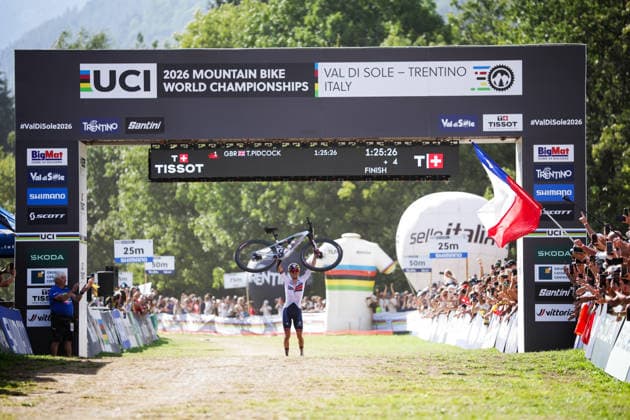 2026 UCI Mountain Bike World Championships Picture by Ed Sykes SWpix.com - 30 08 2026 - Cycling - 2026 UCI Mountain Bike World Championships - Val di Sole, Trentino, Italy - Cross-country Olympic (XCO) - Men Elite - Thomas Pidcock (Great Britain) wins to become World Champion Copyright: x xSWpix.comx(t axPhotographyxHubxLtd)xEdxSykes SWpix.comx SWP-3030-21641