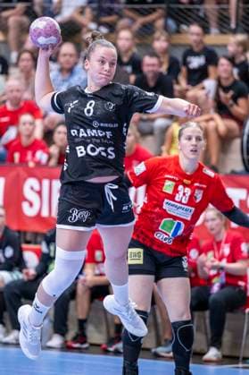 Halle, Germany, August 30, 2026 (From left): Ida Petzold (Metzingen) and Nele Wenzel (Halle). Women’s Handball Bundesliga, 2026–2027 season: SV Union Halle Neustadt vs. TuS Metzingen Halle Saale Copyright: xEibner-Pressefotox EP_EER
