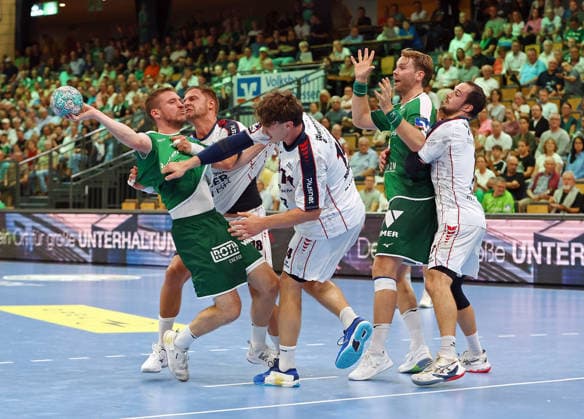 August 30, 2026, xovx, Opel Handball Bundesliga, HSG Wetzlar vs. SG BBM Bietigheim: Dominik Mappes (HSG Wetzlar), Jonas Josef (SG BBM Bietigheim), Fynn Luca Nicolaus (SG BBM Bietigheim), Petter Överby (HSG Wetzlar), Dominik Claus (SG BBM Bietigheim); Wetzlar, Buderus Arena, Hesse, Germany, DE