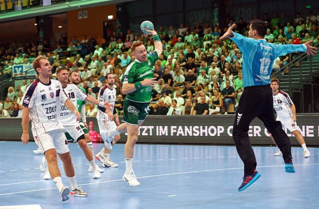August 30, 2026, xovx, Opel Handball Bundesliga, HSG Wetzlar vs. SG BBM Bietigheim: Mathias Larson (SG BBM Bietigheim), Fabian Wiederstein (SG BBM Bietigheim), Dominik Claus (SG BBM Bietigheim), Tomas Piroch (HSG Wetzlar), Martin Tomovski (SG BBM Bietigheim) – Wetzlar, Buderus Arena, Hesse, Germany, DE
