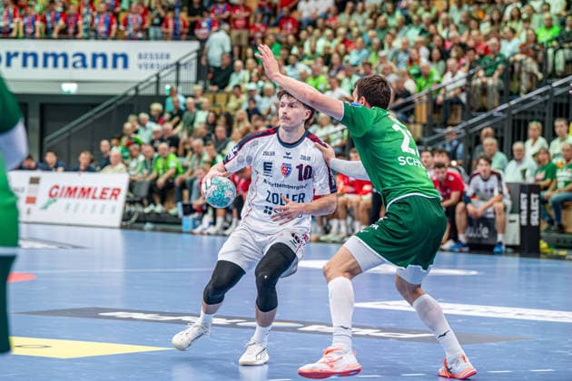 OPEL Handball Bundesliga HSG Wetzlar vs. SG BBM Bietigheim, August 30, 2026 Jonas Josef, SG BBM Bietigheim, 10, Jona Schoch, HSG Wetzlar, 22 OPEL Handball Bundesliga: HSG Wetzlar vs. SG BBM Bietigheim, Wetzlar, August 30, 2026 Copyright: xBEAUTIFULxSPORTS Roeczeyx
