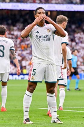 August 30, 2026, Madrid, Madrid, Spain: 5 JUDE BELLINGHAM of Real Madrid CF celebrates a goal (1-0) during the match on Matchday 3 of the 2026-27 National League First Division Championship between REAL MADRID C.F. and MALAGA CF, played at the Bernabeu Stadium on August 30, 2026, in Madrid, Spain. Madrid Spain - ZUMAc312 20260830_zsp_c312_009 Copyright: xOscarxManuelxSanchezx