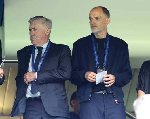 Premier League - Chelsea v Brighton & Hove Albion LONDON, ENGLAND, AUGUST 30: Carlo Ancelotti manager of Brazil national team, Nationalteam & Thomas Tuchel of England national team watching on during the Premier League match between Chelsea v Brighton & Hove Albion at Stamford Bridge Stadium, London, England, on August 30. (Photo by Daniel Weir) London Stamford Bridge Stadium England Copyright: xDanielxWeir SportsxPressxPhotox Sportspressphoto_SPR219849