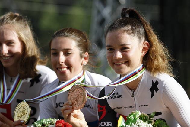 August 30, 2026, Daolasa di Commezzadura, Val di Sole Bikeland, 2026 UCI MTB World Championships Men’s U23 XCO (Cross Country Olympic): Anina Hutter from Switzerland, 2nd place and silver medal, Valentina Corvi from Italy, 1st place, World Champion, and gold medal; and Monique Halter, 3rd place and bronze medal at the 2026 Women’s U23 Cross Country Olympic World Championships in Daolasa di Commezzadura, Val di Sole Bikeland, Trento, Italy Copyright: xJustPictures.ch FrancescoxMinghettix jp-en-FrMi-_NG_2518