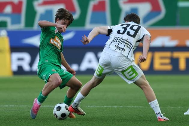 30.August. 2026 - SOCCER - 2026 27 ADMIRAL BUNDESLIGA,Round 5 SK Rapid Wien vs SK Sturm Graz Nico Bajlicz (Rapid Wien) and Luca Weinhandl (Sturm Graz) in duel VIENNA VIENNA, AUSTRIA Allianz Stadion SK Rapid Wien Allianz Stadion AUSTRIA Copyright: xYigitxOermex xPsxImagesxYigitxOermex xPsxImagesx
