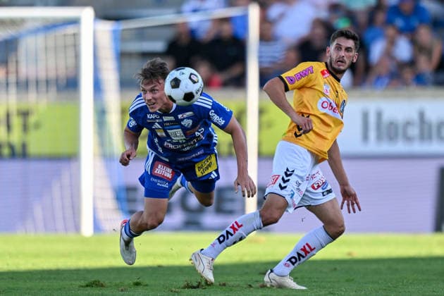 SOCCER - BL, Hartberg vs Ried HARTBERG,AUSTRIA,30.AUG.26 - SOCCER - ADMIRAL Bundesliga, TSV Hartberg vs SV Ried. Image shows Manuel Pfeifer (Hartberg) and Ante Bajic (Ried).  GEPAxpictures xAvnixRetkoceri