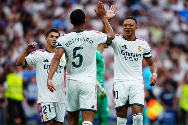 Real Madrid v Malaga - LaLiga EA Sports 2026 27 Jude Bellingham of Real Madrid CF celebrates after scoring his team s second goal with Kylian Mbappe and Brahim Diaz of Real Madrid CF during the LaLiga EA Sports 2026 27 match between Real Madrid CF and Malaga CF at Santiago Bernabeu on August 30, 2026 in Madrid, Spain. Madrid Santiago Bernabeu Madrid Spain Copyright: xGokhanxTanerx xPSxImagesxGokhanxTanerx