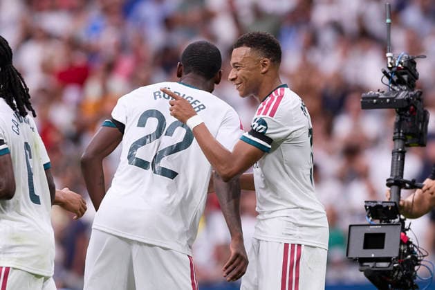ESP LaLiga EA Sports Real Madrid vs. Málaga CF Kylian Mbappé of Real Madrid scores a goal and celebrates with Antonio Rüdiger of Real Madrid during the LaLiga EA Sports match between Real Madrid and Málaga CF played at the Bernabéu Stadium in Madrid on August 30, 2026, in Spain. Madrid, Spain. Soccer Copyright: xAgenciaxLOFx