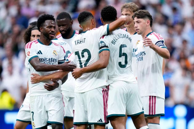 ESP: Real Madrid - Malaga CF. La Liga EA Sports. Matchday 3. Jude Bellingham of Real Madrid CF during the La Liga EA Sports match between Real Madrid and Malaga CF played at Santiago Bernabeu Stadium on 30 Aug 2026 in Madrid, Spain. kpng Copyright: xCesarxCebollax xPRESSINPHOTOx PS_2627_RMA_MAL_034