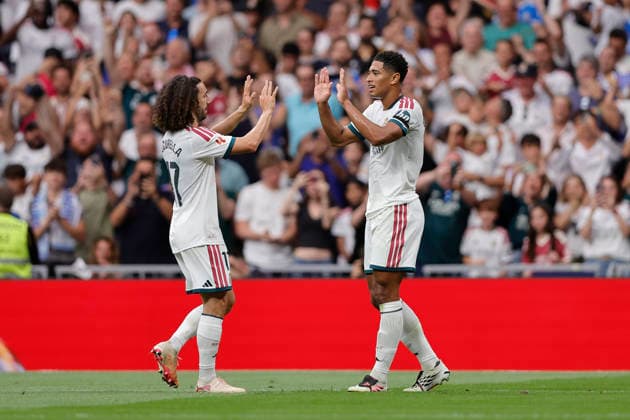 Jude Bellingham of Real Madrid CF celebrates after scoring his team s second goal during the LaLiga EA Sports match between Real Madrid CF and Málaga CF at Estadio Santiago Bernabéu on August 30, 2026, in Madrid, Spain. Photo by Manu Reino, DeFodi Images