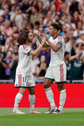 Jude Bellingham of Real Madrid CF celebrates after scoring his team s second goal during the LaLiga EA Sports match between Real Madrid CF and Málaga CF at Estadio Santiago Bernabéu on August 30, 2026, in Madrid, Spain. Photo by Manu Reino, DeFodi Images