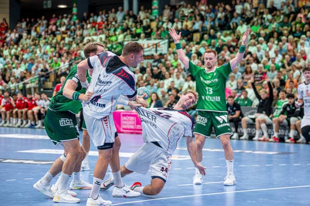 OPEL Handball Bundesliga: HSG Wetzlar vs. SG BBM Bietigheim, August 30, 2026; Mathias Larson (SG BBM Bietigheim), 44; Jonathan Fischer, SG BBM Bietigheim, 36, Tomas Piroch, HSG Wetzlar, 13, Petter Oeverby, HSG Wetzlar, 11 OPEL Handball Bundesliga HSG Wetzlar vs. SG BBM Bietigheim, Wetzlar, August 30, 2026 Copyright: xBEAUTIFULxSPORTS Roeczeyx