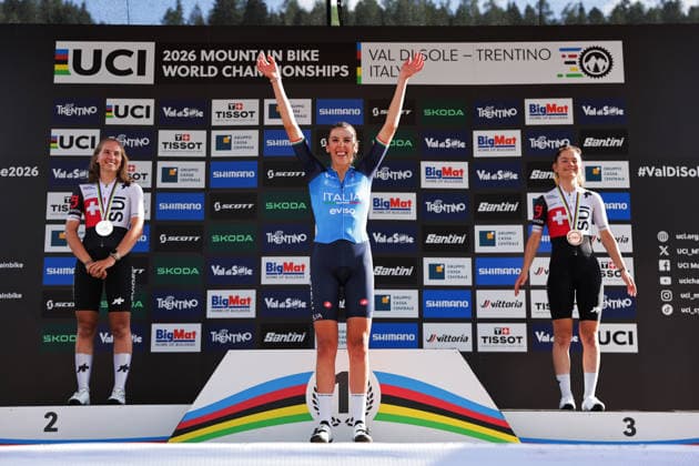 2026 UCI Mountain Bike World Championships Picture by Alex Whitehead SWpix.com - 30 08 2026 - Cycling - 2026 UCI Mountain Bike World Championships - Val di Sole, Trentino, Italy - Women Under-23 (U23) Podium - Valentina Corvi (Italy) wins the Gold Medal to become World Champion with Anina Hutter (Switzerland) receiving the Silver Medal and Monique Halter (Switzerland) receiving the Bronze Medal Copyright: x xSWpix.comx(t axPhotographyxHubxLtd)xAlexxWhitehead SWpix.comx SWP-3030-21686