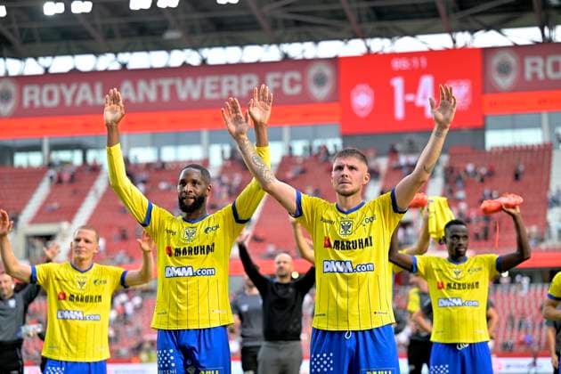 Royal Antwerp FC v Sint-Truidense VV - Jupiler Pro League DEURNE, BELGIUM - AUGUST 30 : players of STVV celebrates the win after the Jupiler Pro League match between Royal Antwerp FC and Sint-Truidense VV on August 30, 2026 in Deurne, Belgium, 30 08 2026 Deurne Belgium  Copyright: xSesx