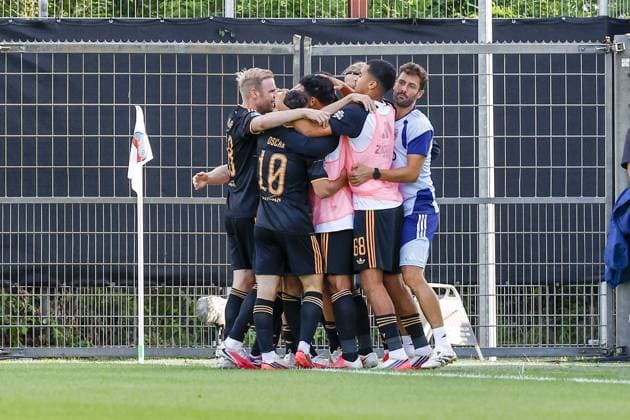 VELSEN, 30-08-2026 , BUKO Stadium , season 2026 2027 , Dutch Eredivisie football , match between Telstar and Ajax , picture shows goal celebration by Ajax players (2-0) Telstar - Ajax  x206252656x Copyright: