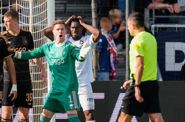 VELSEN-ZUID , 30-08-2026 , BUKO Stadion , season 2026 2027 , Dutch Eredivisie football , match between Telstar and Ajax , Picture shows AFC Ajax goalkeeper Marc-AndrÃ ter Stegen Telstar - Ajax  x206252744x Copyright: