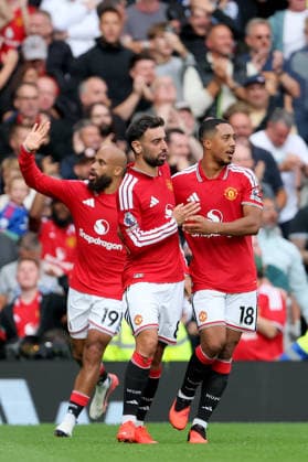Manchester United, ManU v Ipswich Town - Premier League 2026 27 Bruno Fernandes and Youri Tielemans of Manchester United celebrate equalizing goal during the Premier League 2026 27 match between Manchester United and Ipswich Town at Old Trafford on August 30, 2026 in Manchester, England. WARNING! This Photograph May Only Be Used For Newspaper And Or Magazine Editorial Purposes. May Not Be Used For Publications Involving 1 player, 1 Club Or 1 Competition Without Written Authorisation From Football DataCo Ltd. For Any Queries, Please Contact Football DataCo Ltd on +44 (0) 207 864 9121 Manchester Old Trafford England United Kingdom Copyright: xAllstarxPicturexLibraryxLtdx