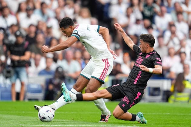 August 30, 2026, Madrid, Madrid, Spain: Jude Bellingham of Real Madrid CF shoots to score his team s first goal during the Spanish League, LaLiga EA Sports, football match played between Real Madrid and Malaga CF at Bernabeu stadium on August 30, 2026, in Madrid, Spain. Madrid Spain - ZUMAa181 20260830_zaa_a181_085 Copyright: xDennisxAgyemanx