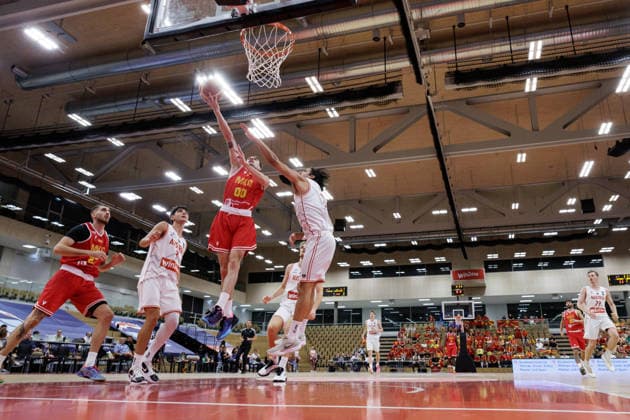 BASKETBALL - FIBA EuroBasket, quali, AUT vs MKD VIENNA,AUSTRIA,30.AUG.26 - BASKETBALL - FIBA EuroBasket 2029 Pre-Qualifier, Austria vs North Macedonia. Image shows Lejson Zeqiri (MKD), Nico Zeleznik (AUT), Viktor Tashovsi (MKD) and Erol Ersek (AUT).  GEPAxpictures xArminxRauthner