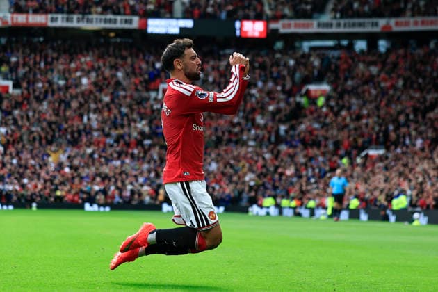 Manchester United, ManU v Ipswich Town, Premier League GOAL. Bruno Fernandes (8) of Manchester United celebrates scoring to make it 1-1 during the Premier League match between Manchester United and Ipswich Town at Old Trafford, Manchester, UK on 30 August 2026. Manchester Old Trafford Greater Manchester UK Editorial use only DataCo restrictions apply See www.football-dataco.com , Copyright: xConorxMolloyx PSI-24777-0048
