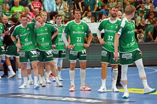 August 30, 2026, xovx, Opel Handball Bundesliga, HSG Wetzlar vs. SG BBM Bietigheim. Long faces among the HSG Wetzlar players after their 33–35 loss to SC BBM Bietigheim. Wetzlar, Buderus Arena, Hesse, Germany, DE