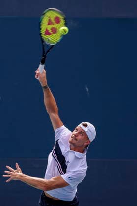 US Open tennis tournament - Day 1 Marton Fucsovics of Hungary in action against Daniel Merida of Spain during the Men™s Singles round one of the US Open Tennis Championships at the USTA Billie Jean King National Tennis Center in Flushing Meadows, New York, USA, 30 August 2026. The 2026 US Open tournament runs from 23 August through 13 September. FLUSHING MEADOWS NEW YORK United States  Copyright: xSARAHxYENESELx