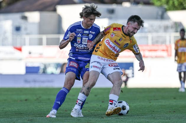SOCCER - BL, Hartberg vs Ried HARTBERG,AUSTRIA,30.AUG.26 - SOCCER - ADMIRAL Bundesliga, TSV Hartberg vs SV Ried. Image shows Magnus Dalpiaz (Hartberg) and Philipp Pomer (Ried).  GEPAxpictures xChrisxBauer