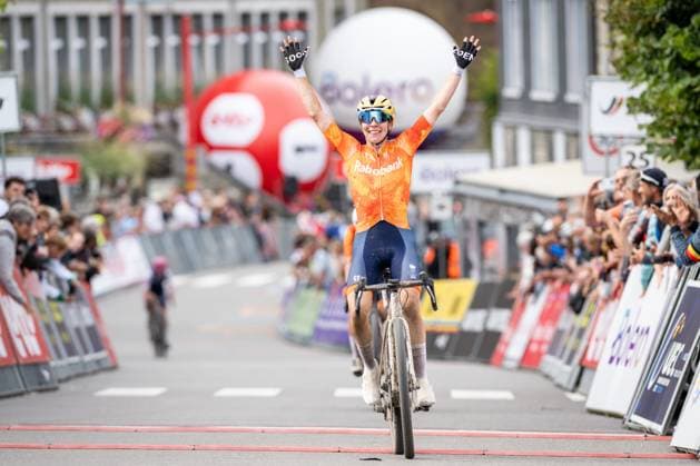 Dutch Femke Markus of SD Worx-Protime celebrates as she crosses the finish line to win the UEC Gravel European Championships in Houffalize (138 km), on Sunday 30 August 2026. DAVIDxPINTENS  x184760540x