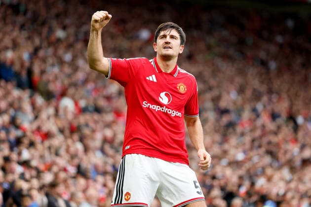 Manchester United, ManU v Ipswich Town - Premier League 2026 27 Harry Maguire of Manchester United celebrates 2nd gaol during the Premier League 2026 27 match between Manchester United and Ipswich Town at Old Trafford on August 30, 2026 in Manchester, England. WARNING! This Photograph May Only Be Used For Newspaper And Or Magazine Editorial Purposes. May Not Be Used For Publications Involving 1 player, 1 Club Or 1 Competition Without Written Authorisation From Football DataCo Ltd. For Any Queries, Please Contact Football DataCo Ltd on +44 (0) 207 864 9121 Manchester Old Trafford England United Kingdom Copyright: xAllstarxPicturexLibraryxLtdx