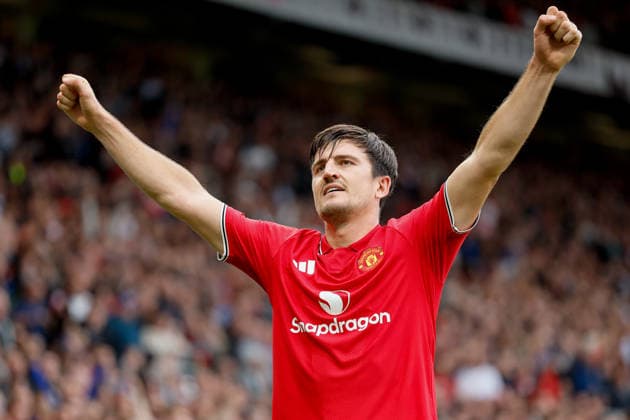 Manchester United, ManU v Ipswich Town - Premier League 2026 27 Harry Maguire of Manchester United celebrates 2nd gaol during the Premier League 2026 27 match between Manchester United and Ipswich Town at Old Trafford on August 30, 2026 in Manchester, England. WARNING! This Photograph May Only Be Used For Newspaper And Or Magazine Editorial Purposes. May Not Be Used For Publications Involving 1 player, 1 Club Or 1 Competition Without Written Authorisation From Football DataCo Ltd. For Any Queries, Please Contact Football DataCo Ltd on +44 (0) 207 864 9121 Manchester Old Trafford England United Kingdom Copyright: xAllstarxPicturexLibraryxLtdx