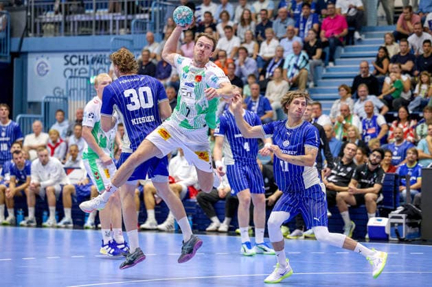 August 30, 2026, xsefx, Handball, 1st Handball League, VfL Gummersbach vs. SC Magdeburg, 2026–2027 Men s Season, Schwalbe Arena: Felix Claar, SC Magdeburg 07, taking a shot, North Rhine-Westphalia, Germany