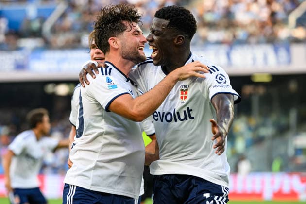 Martin Baturina of Como 1907 celebrates with Trevoh Chalobah after scoring the goal of 0-1 during the Serie A 2025 2026 football match between SSC Napoli and Como 1907 at Diego Armando Maradona stadium in Naples (Italy), August 30, 2026. AndreaxStaccioli