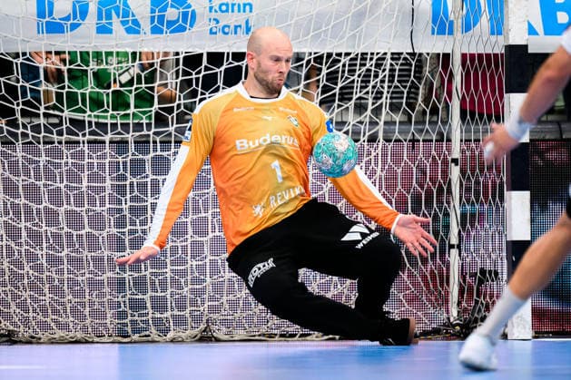 Wetzlar HBL 26 27 HSG Wetzlar SG BBM Bietigheim Goalkeeper Bart Ravensbergen Wetzlar Wetzlar Buderus Arena Germany