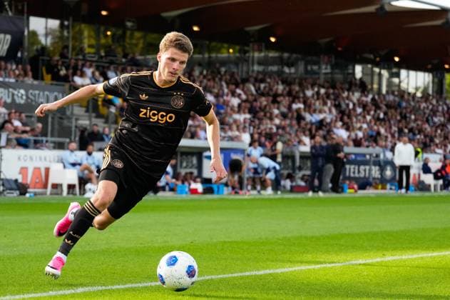 VELSEN-ZUID , 30-08-2026 , BUKO Stadion , season 2026 2027 , Dutch Eredivisie football , match between Telstar and Ajax , Picture shows AFC Ajax player Oliver Edvardsen Telstar - Ajax  x206255202x Copyright: